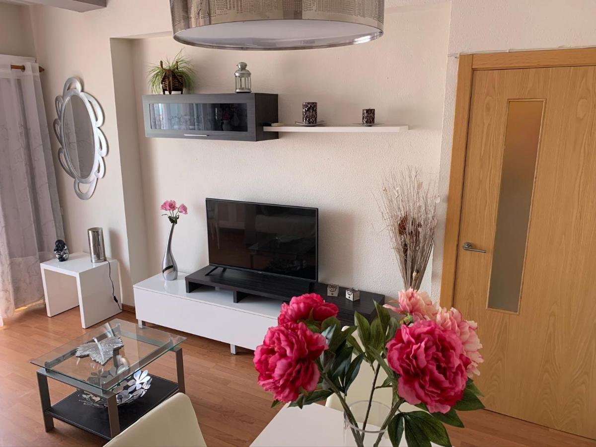 Apartamento Primera Linea De Playa Paseo Maritimo Perla 5 Фуeнхирола Екстериор снимка